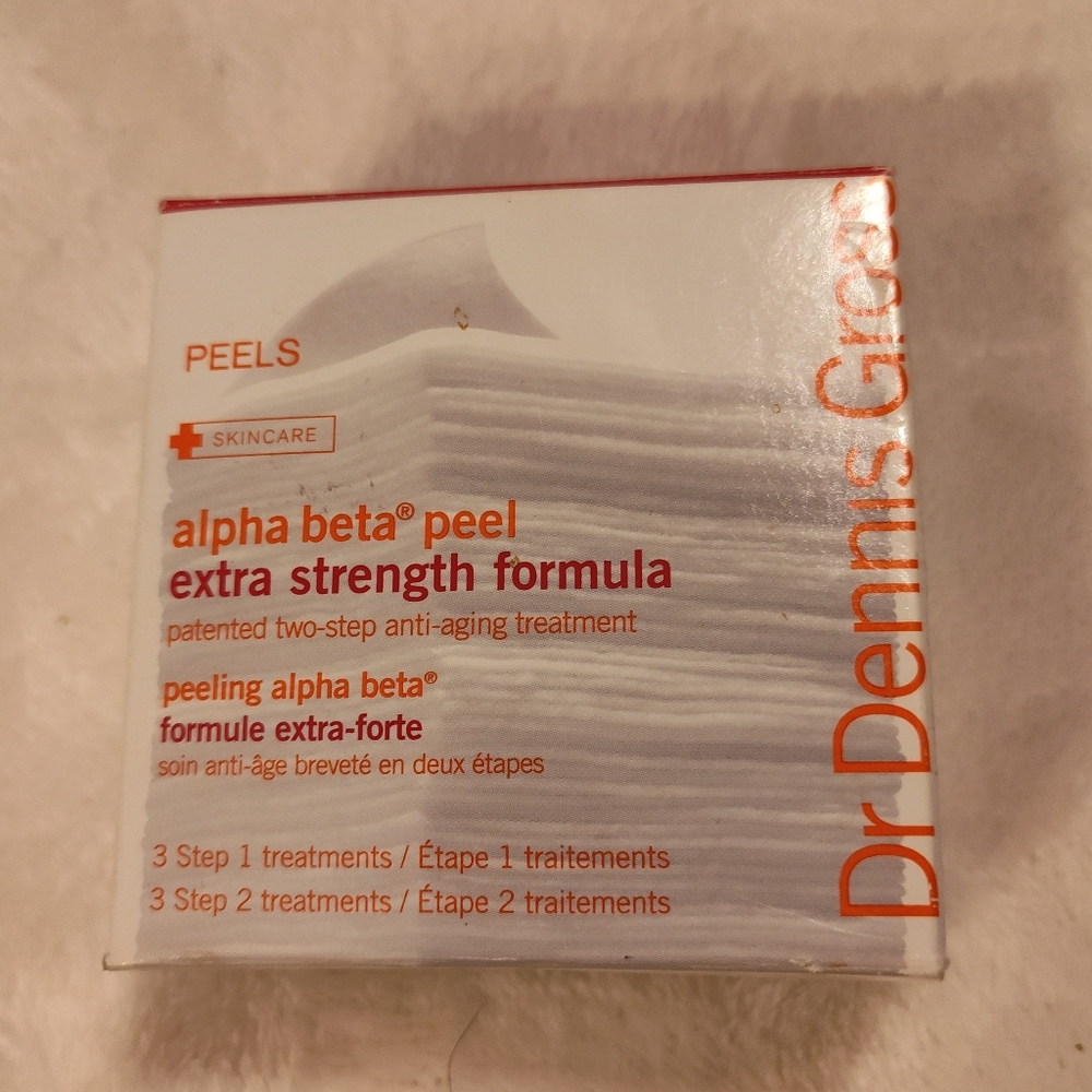 NEW! Dr Dennis Gross Alpha Beta Peel